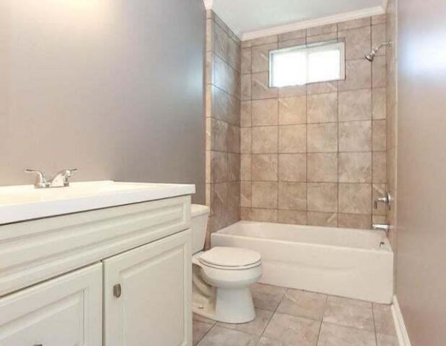 514 Bank Street Photo 7