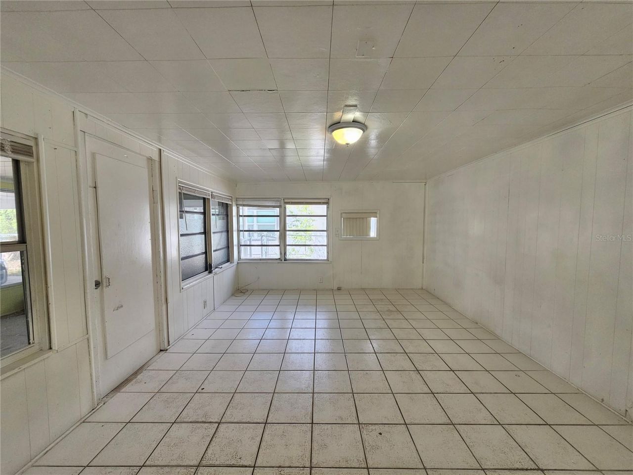 5706 Dr Martin Luther King Jr Street N, Saint Petersburg, FL 33703 Photo