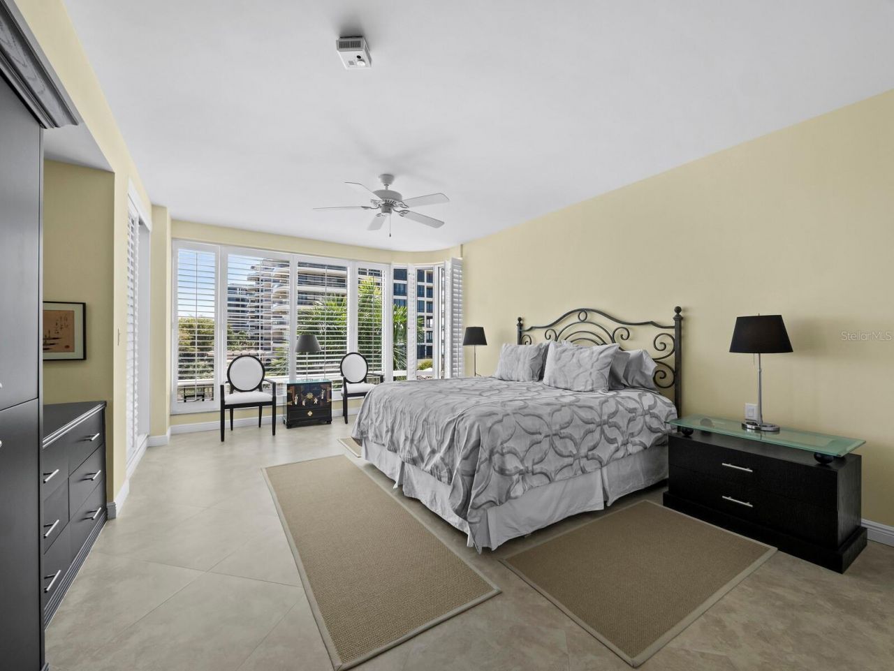 455 Longboat Club Road, Unit 402, Longboat Key, FL 34228 Photo