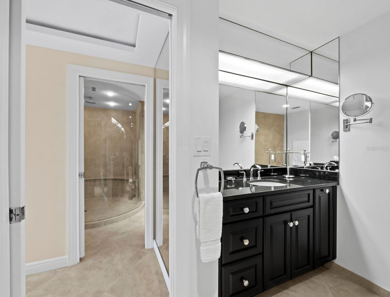 455 Longboat Club Road, Unit 402, Longboat Key, FL 34228 Photo