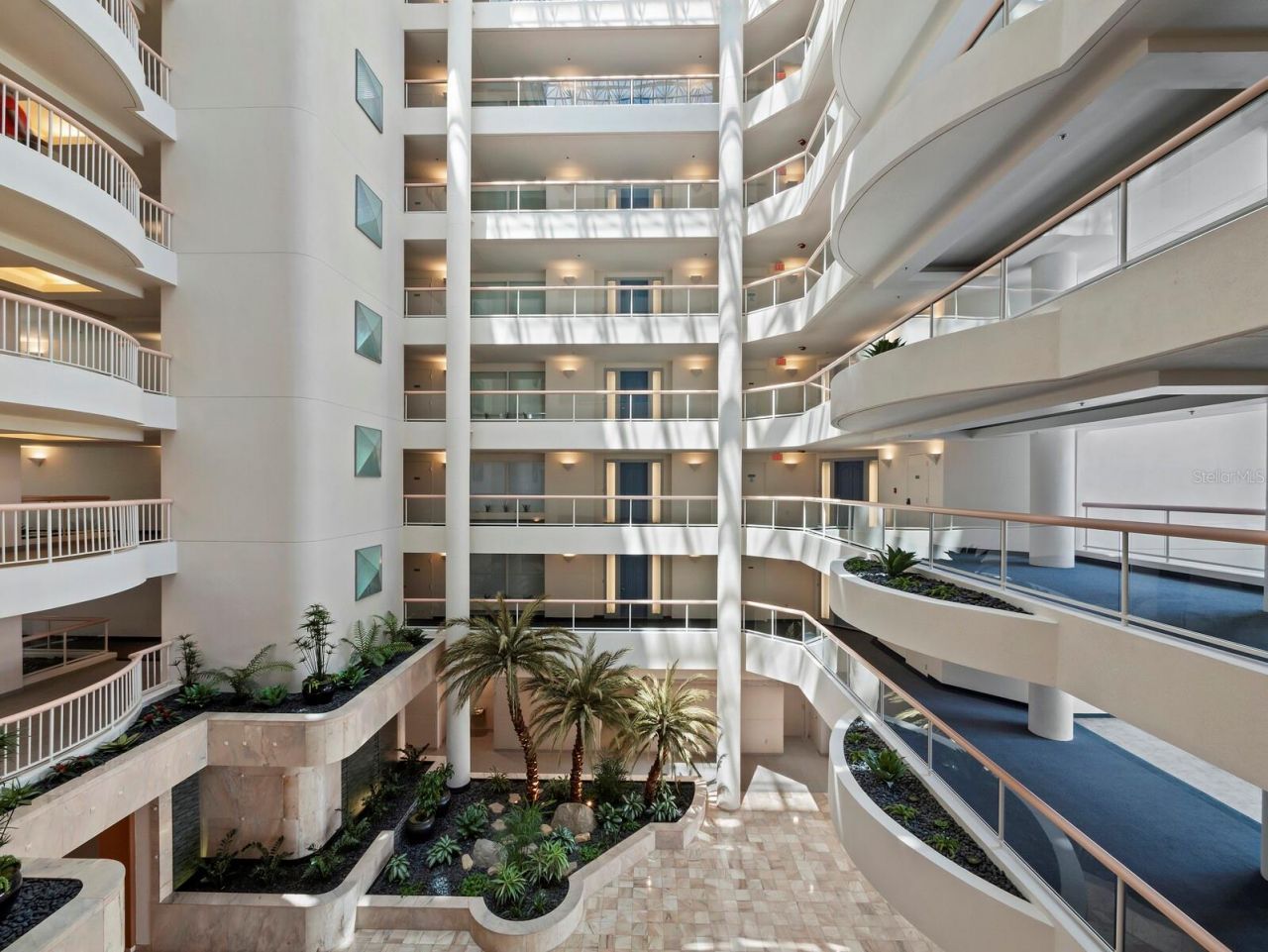 455 Longboat Club Road, Unit 402, Longboat Key, FL 34228 Photo