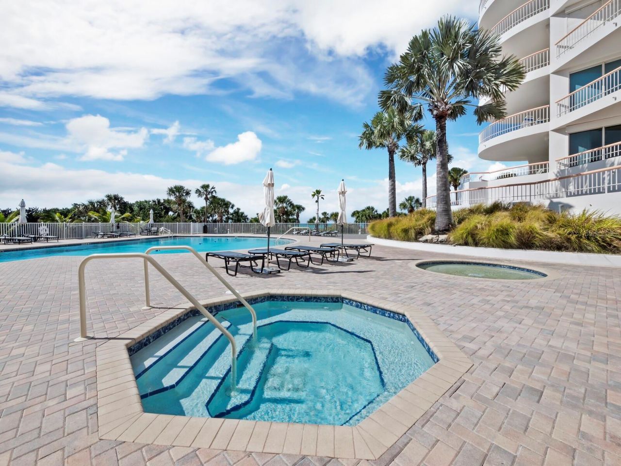 455 Longboat Club Road, Unit 402, Longboat Key, FL 34228 Photo