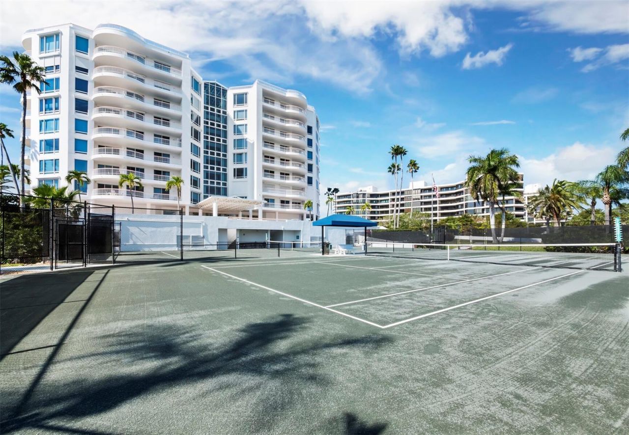 455 Longboat Club Road, Unit 402, Longboat Key, FL 34228 Photo