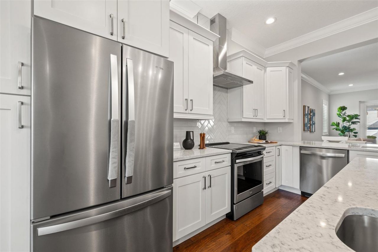 445 29th Avenue N, Saint Petersburg, FL 33704 Photo