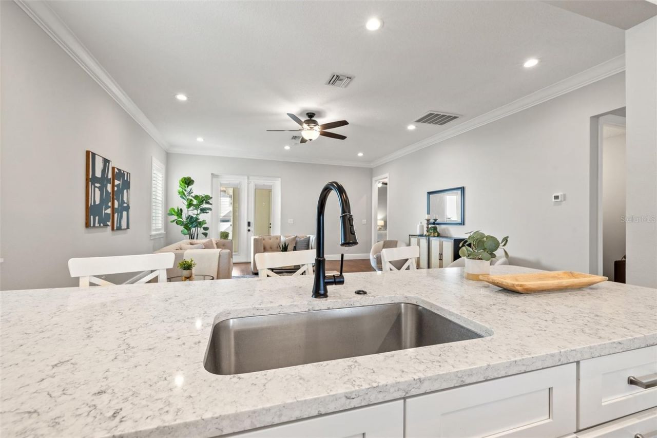 445 29th Avenue N, Saint Petersburg, FL 33704 Photo