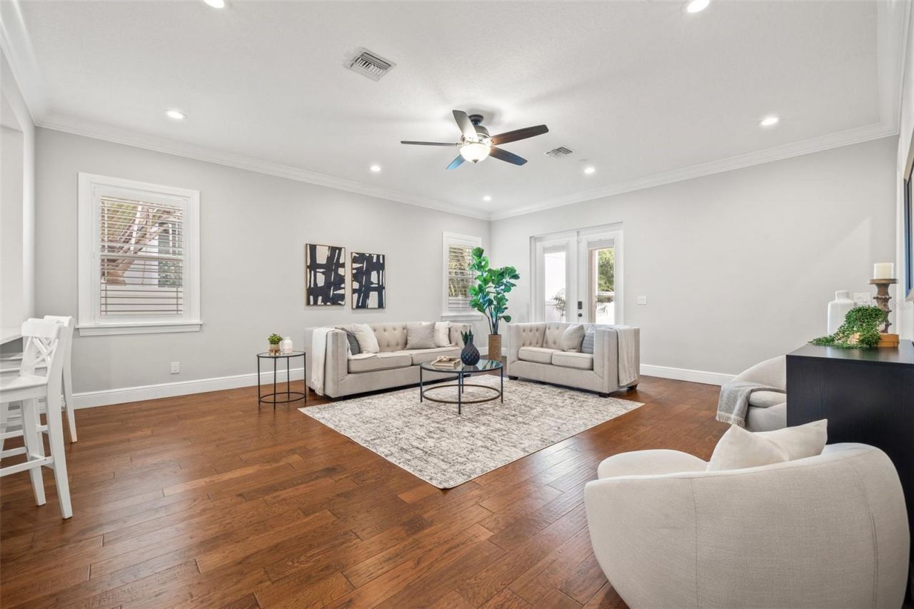 445 29th Avenue N, Saint Petersburg, FL 33704 Photo