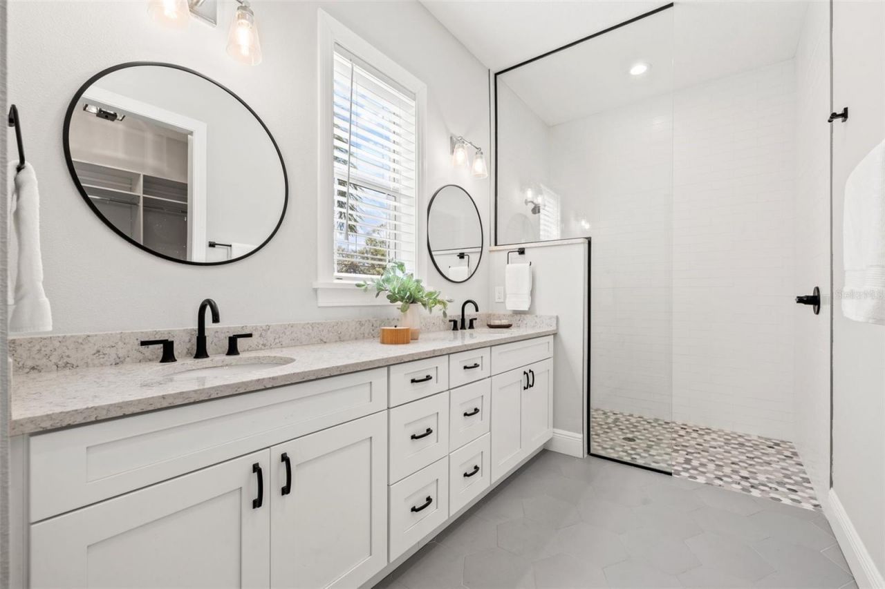 445 29th Avenue N, Saint Petersburg, FL 33704 Photo