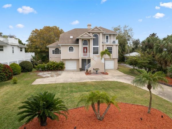 3114 BLUFF BOULEVARD, HOLIDAY, FL 34691