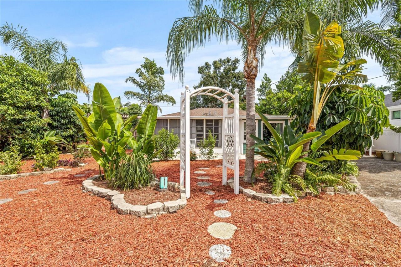 7328 9th Avenue N, Saint Petersburg, FL 33710 Photo