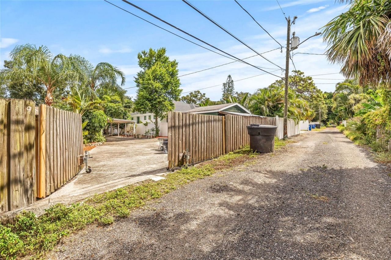 7328 9th Avenue N, Saint Petersburg, FL 33710 Photo