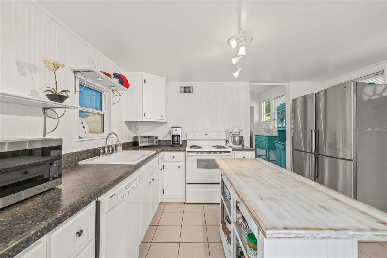 7328 9th Avenue N, Saint Petersburg, FL 33710 Photo