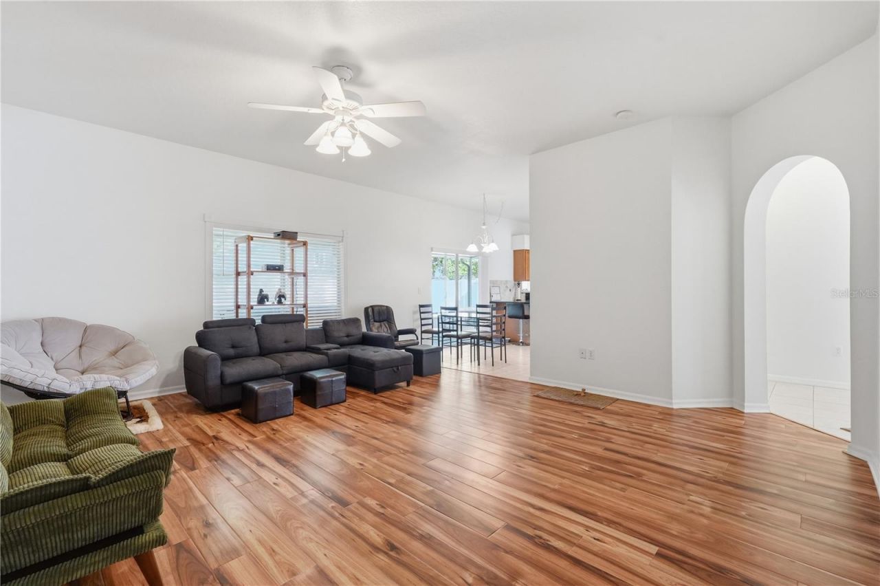 1734 Mapleleaf Boulevard, Oldsmar, FL 34677 Photo