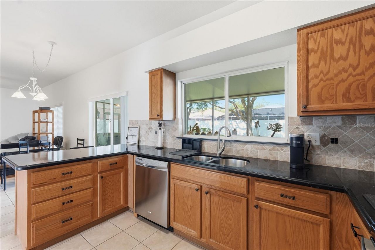 1734 Mapleleaf Boulevard, Oldsmar, FL 34677 Photo