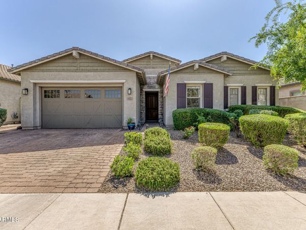 9843 E RUBIDIUM Avenue, Mesa, AZ 85212