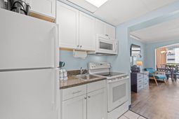 6900 North Ocean Blvd.  photo 4