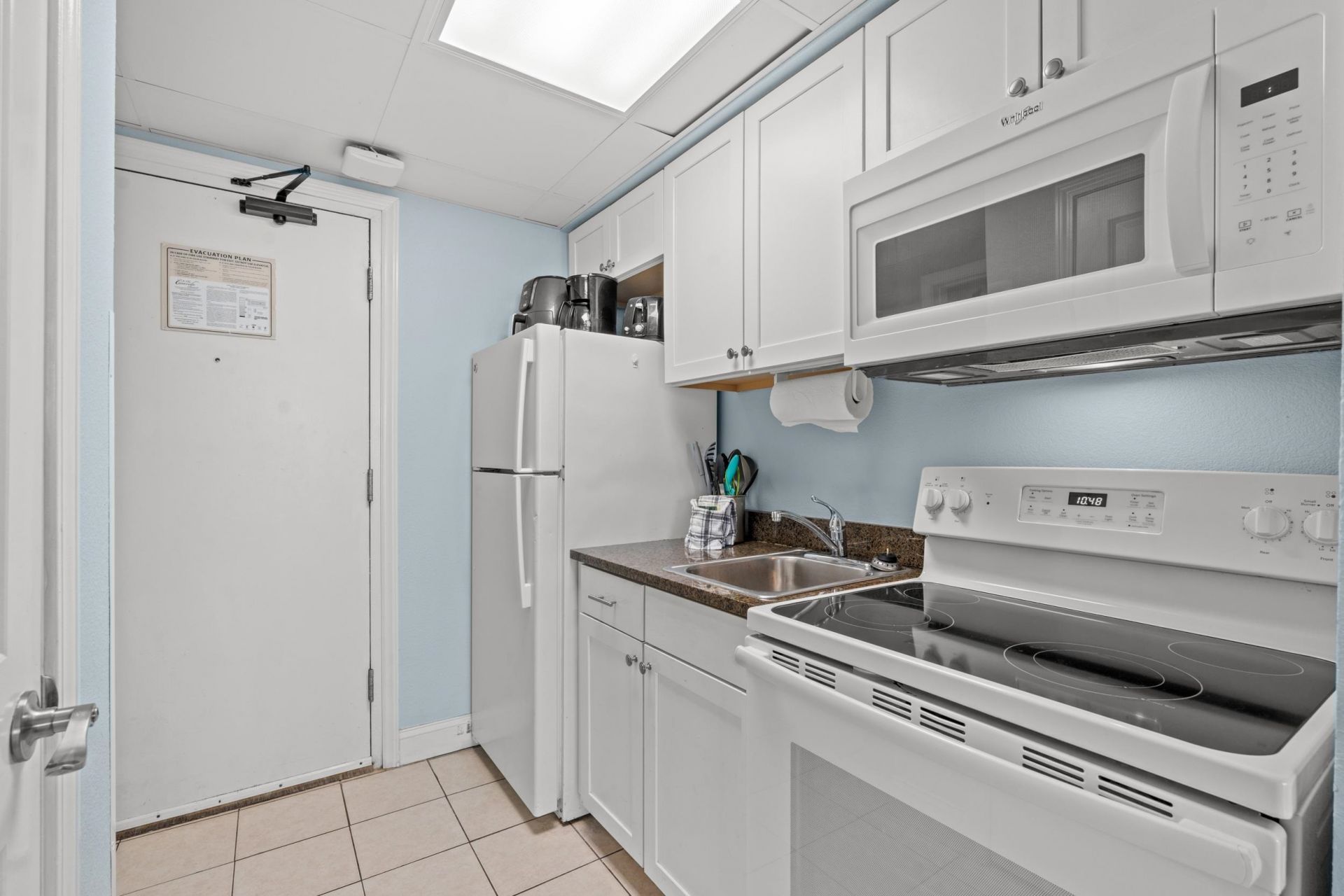 6900 North Ocean Blvd.  Photo 5