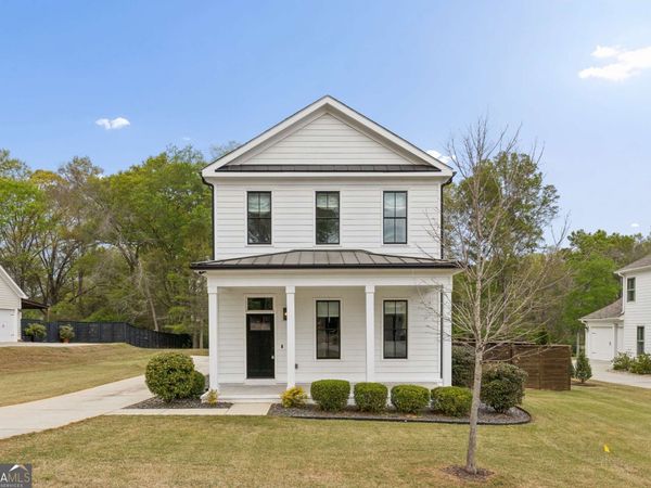 98 Middle Street, Senoia, GA 30276