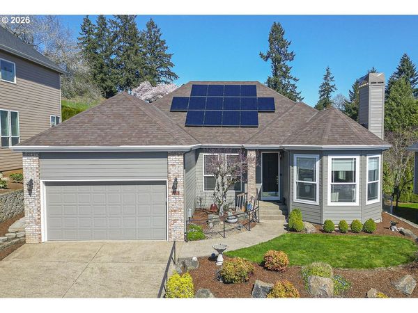 819 HAZELTINE SE AVE, Salem, OR 97306