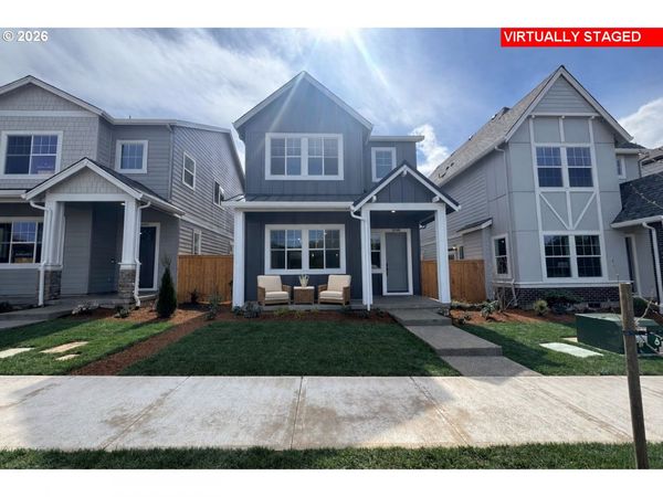 16900 SW Cairn LN, King City, OR 97140