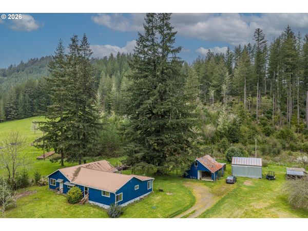 50156 Myrtle Creek RD, Myrtle Point, OR 97458