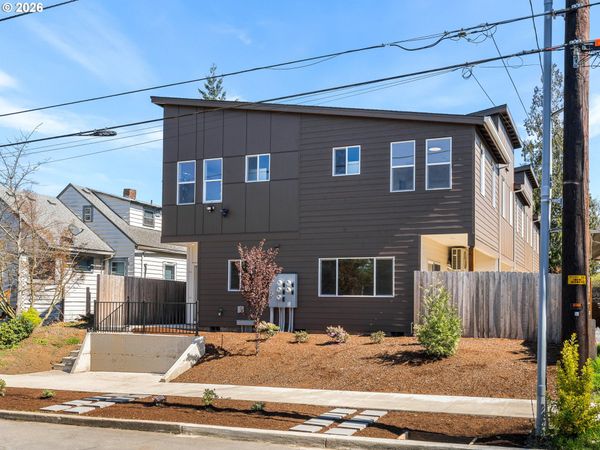 5862 N MISSOURI AVE, Unit #2, Portland, OR 97217