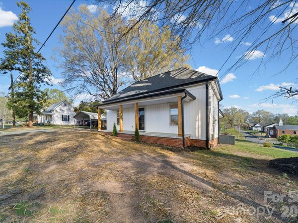 1104 Wood Street , Albemarle, NC 28001