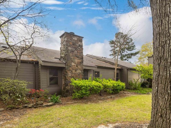 1675 S RAVENHILL DR, Unit 19, Germantown, TN 38138