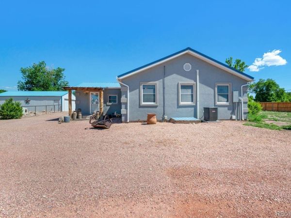 445 G Street , Penrose, CO 81240