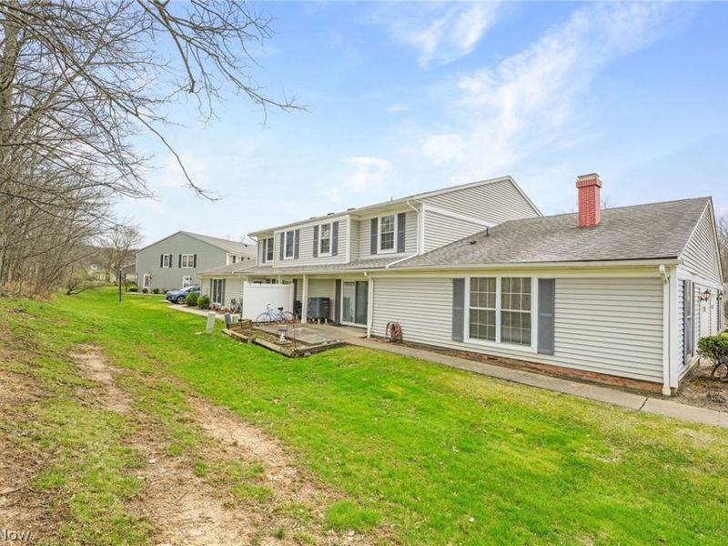 10364 Independence Drive, Unit 19C, North Royalton, OH 44133 Photo 1