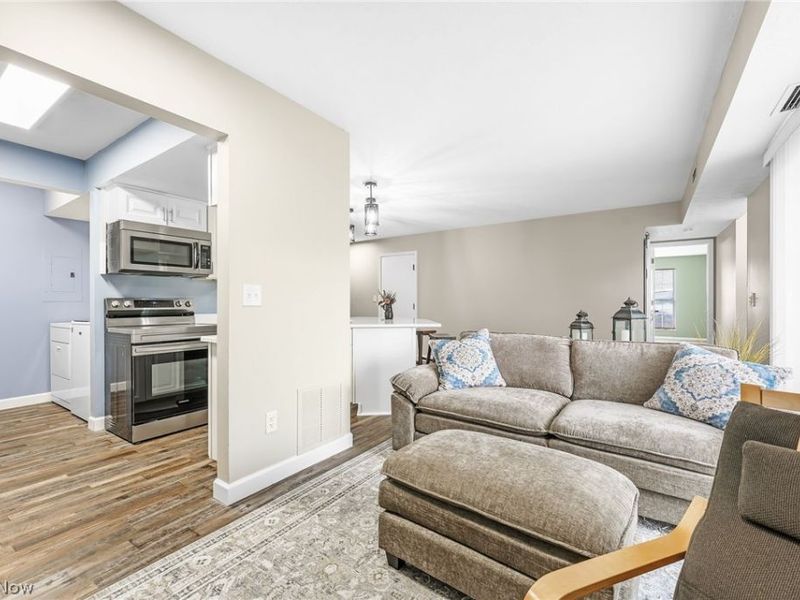 10364 Independence Drive, Unit 19C, North Royalton, OH 44133 Photo 4