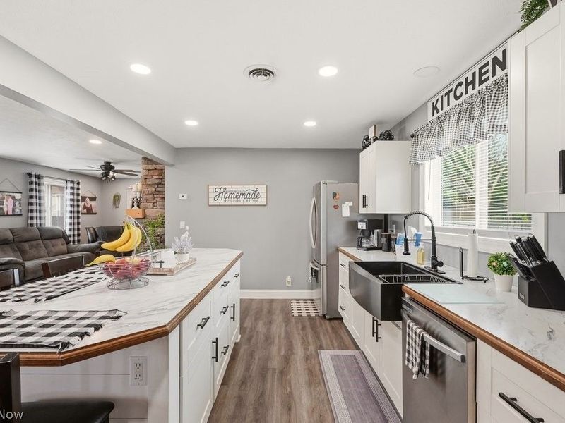 747 Killian Road, Coventry, OH 44319 Photo 10