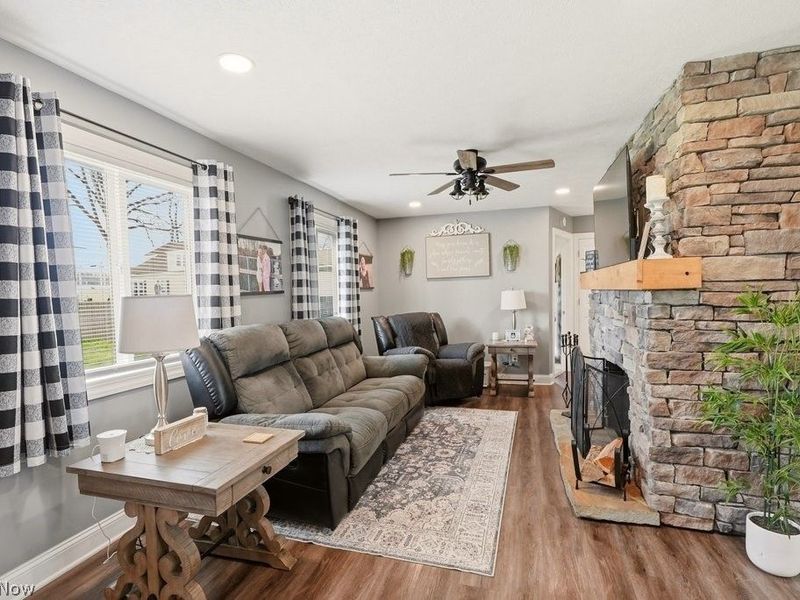 747 Killian Road, Coventry, OH 44319 Photo 4