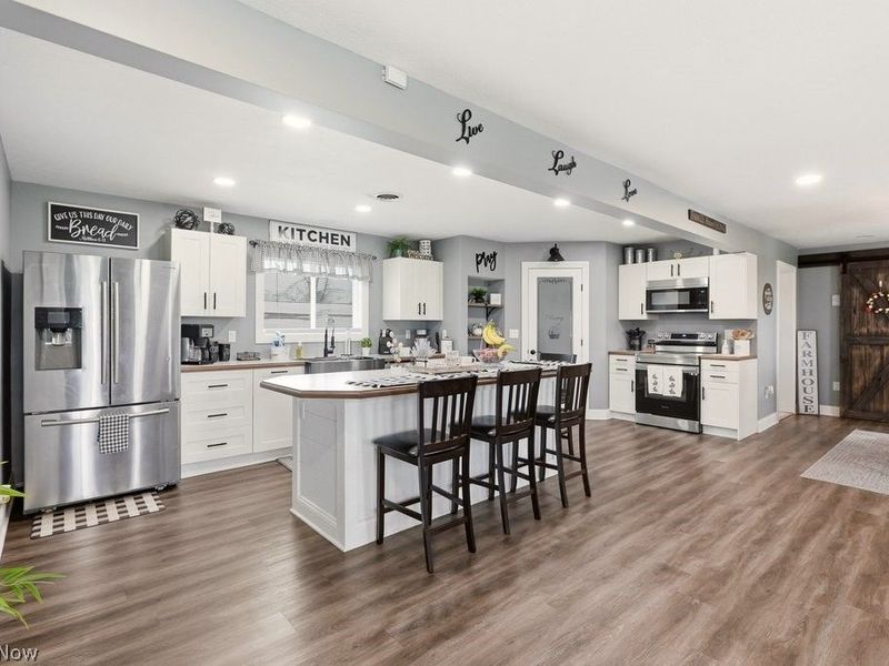 747 Killian Road, Coventry, OH 44319 Photo 7