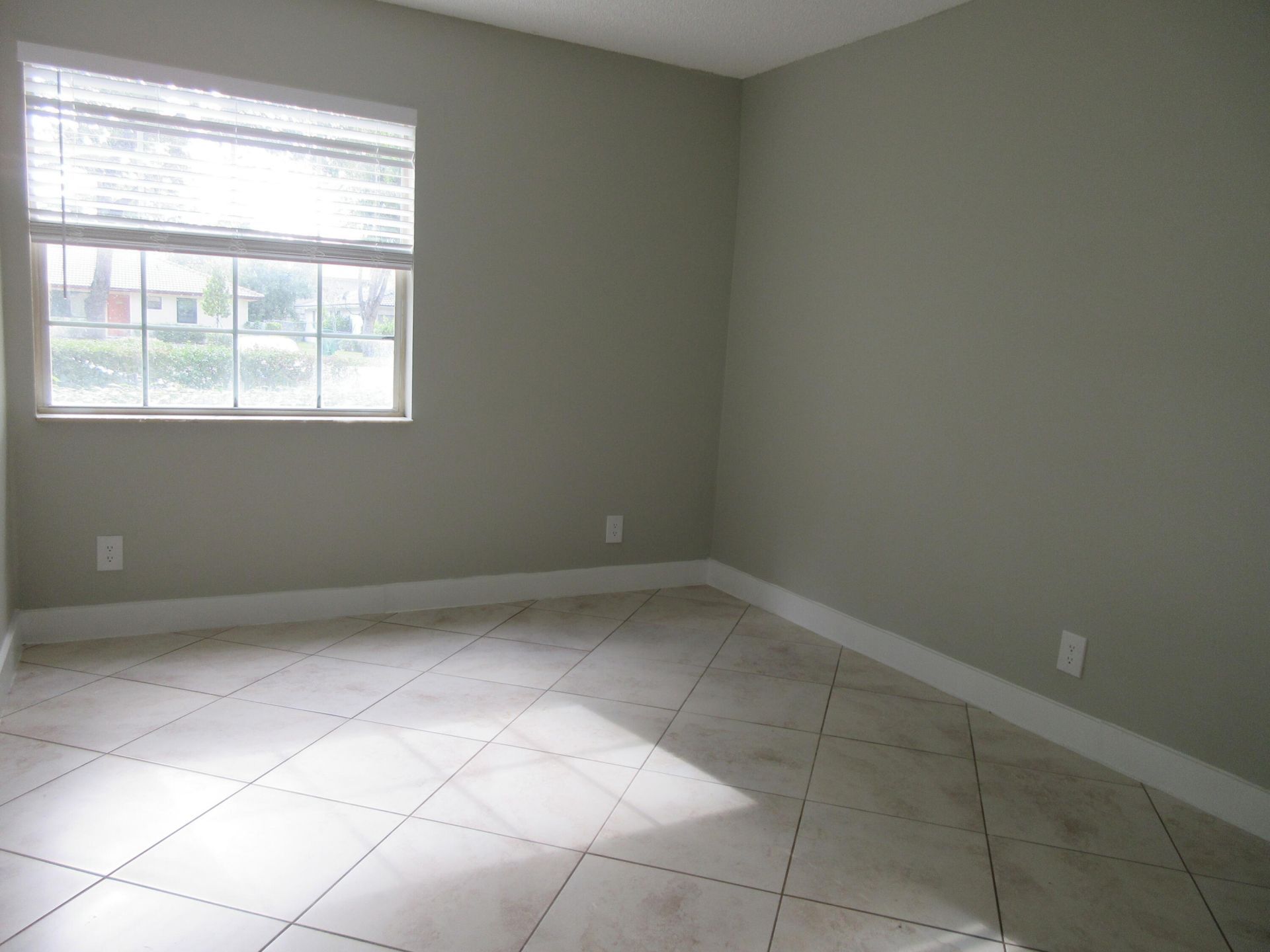 4111 NW 114th Avenue, Coral Springs, FL 33065 Photo