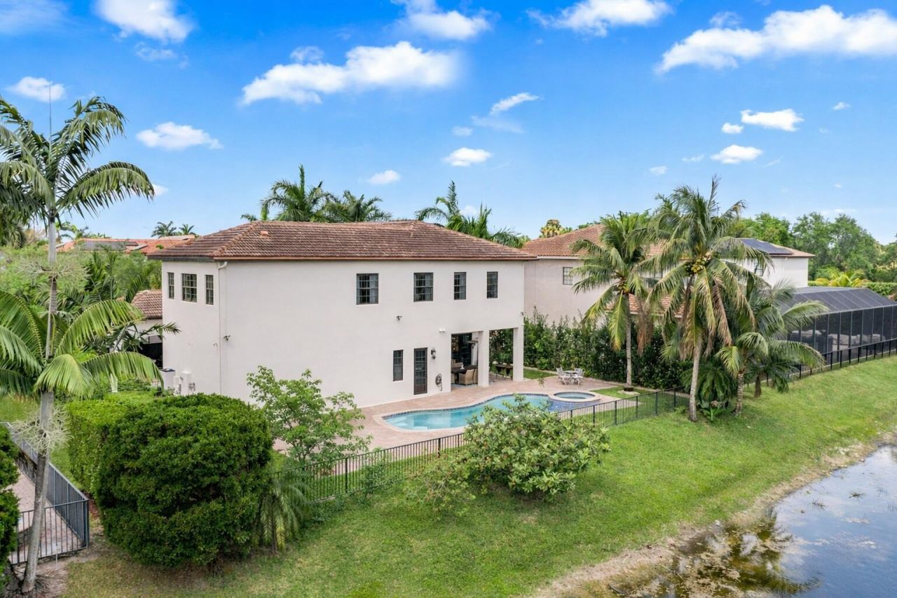 10221 Majestic Trail, Parkland, FL 33076 Photo