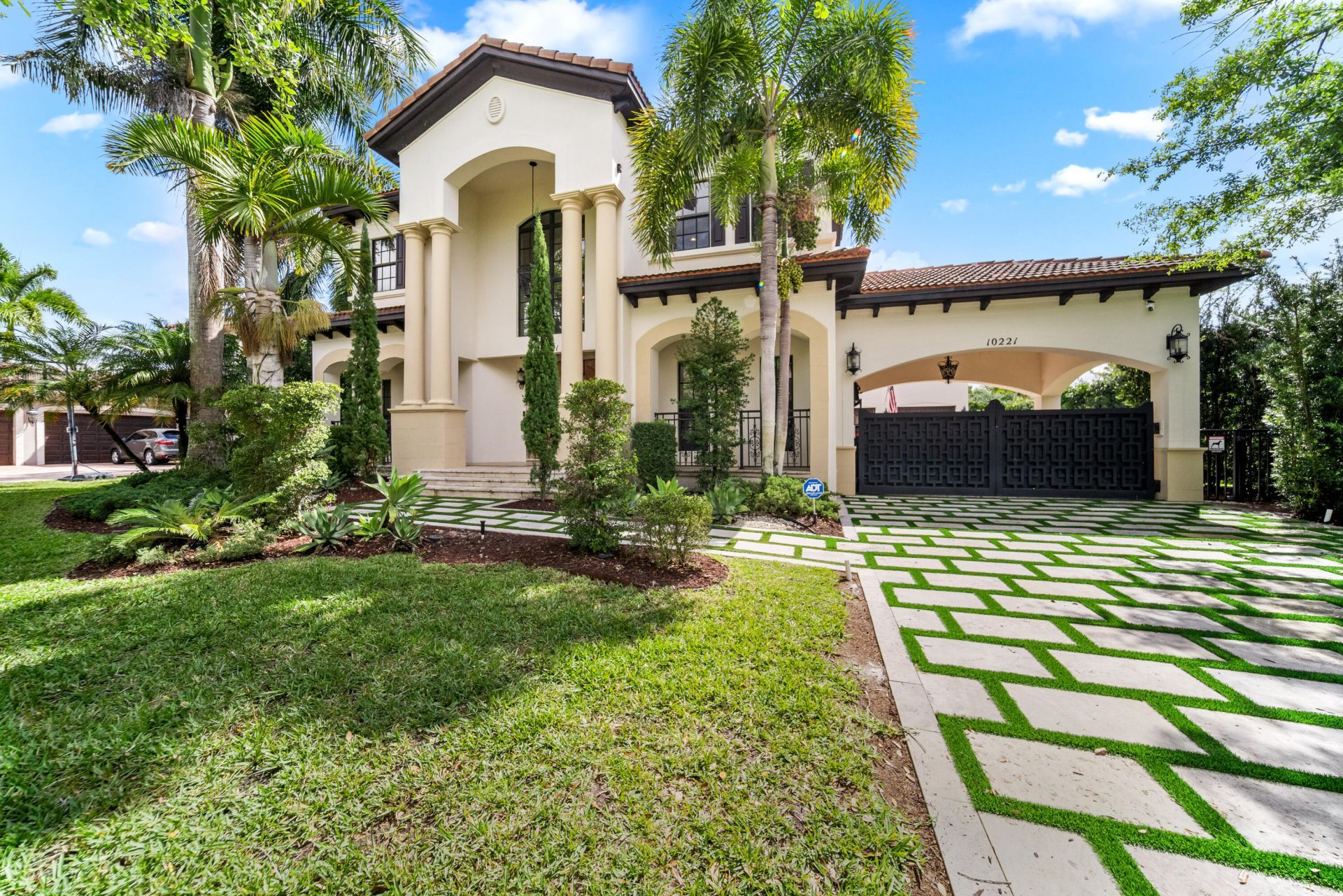 10221 Majestic Trail, Parkland, FL 33076 Photo