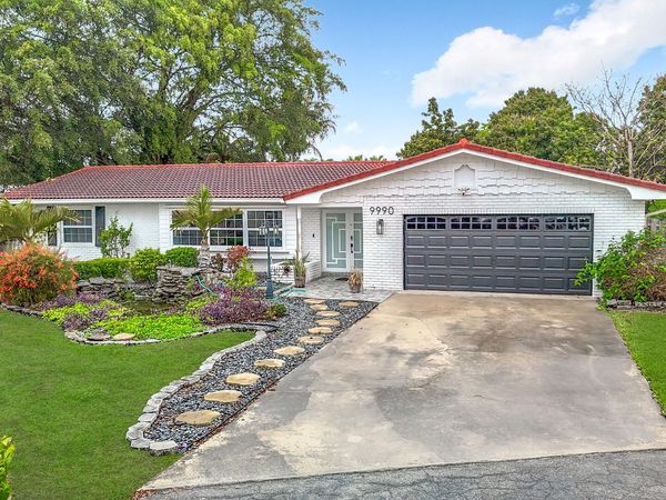 9990 NW 38th Street, Coral Springs, FL 33065