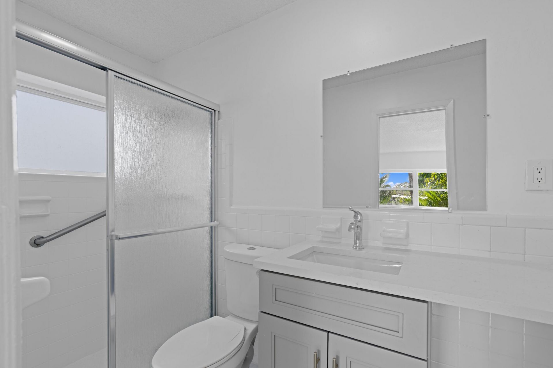 4300 NW 45th Terrace, Lauderdale Lakes, FL 33319 Photo