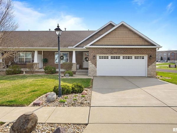 1810 W KINGSBURY Road, Washington, IL 61571