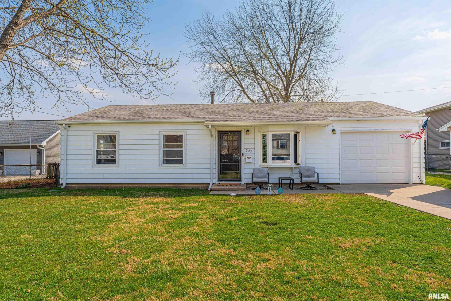 323 Nugent Place, Lincoln, IL 62656 Main Photo