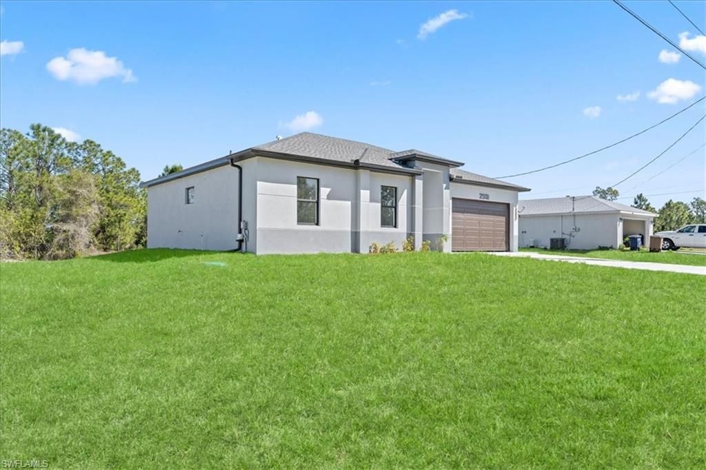 2501 E 15th St, Lehigh Acres, FL 33972 Photo