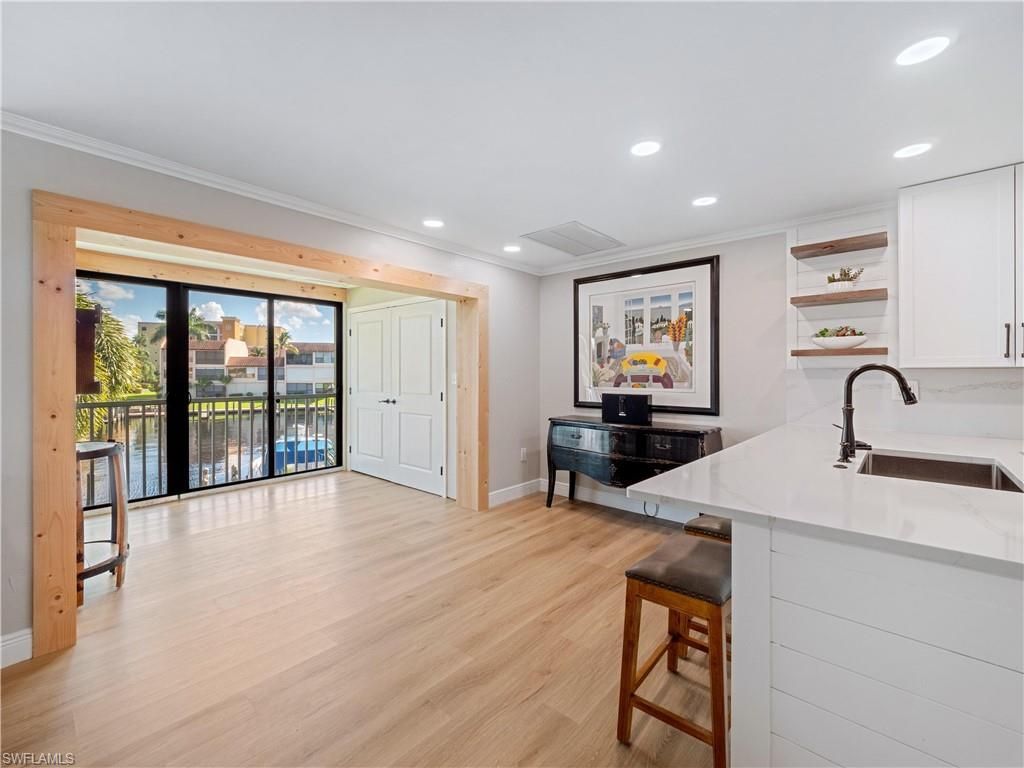 4105 SE 19th Pl, Unit 201, Cape Coral, FL 33904 Photo