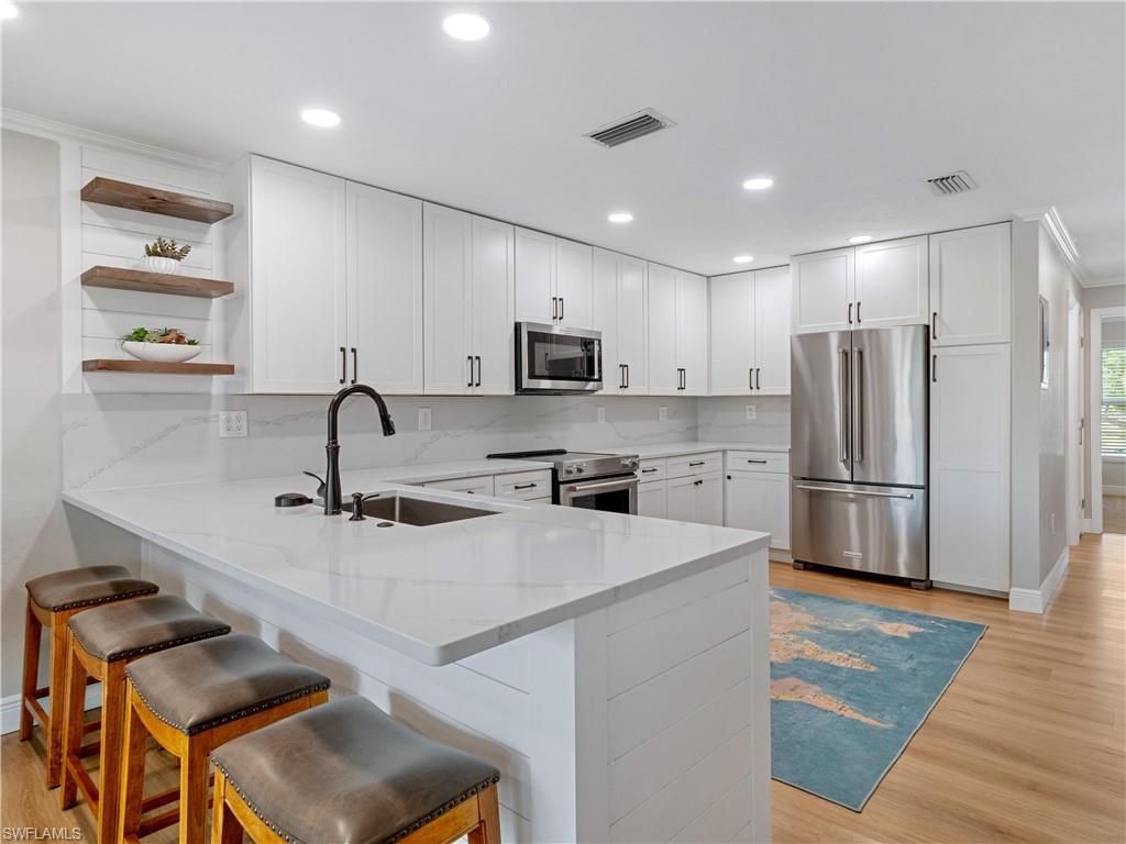 4105 SE 19th Pl, Unit 201, Cape Coral, FL 33904 Photo