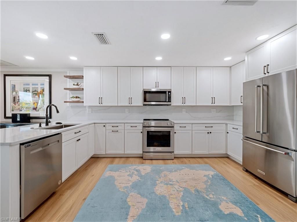 4105 SE 19th Pl, Unit 201, Cape Coral, FL 33904 Photo