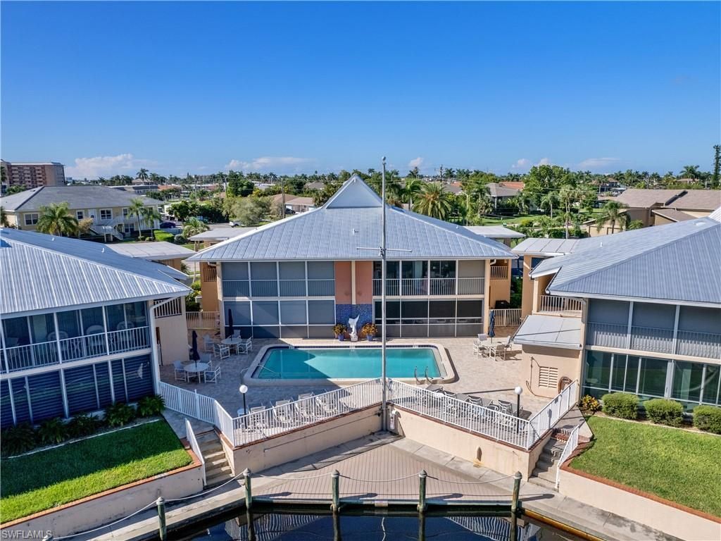 4105 SE 19th Pl, Unit 201, Cape Coral, FL 33904 Photo