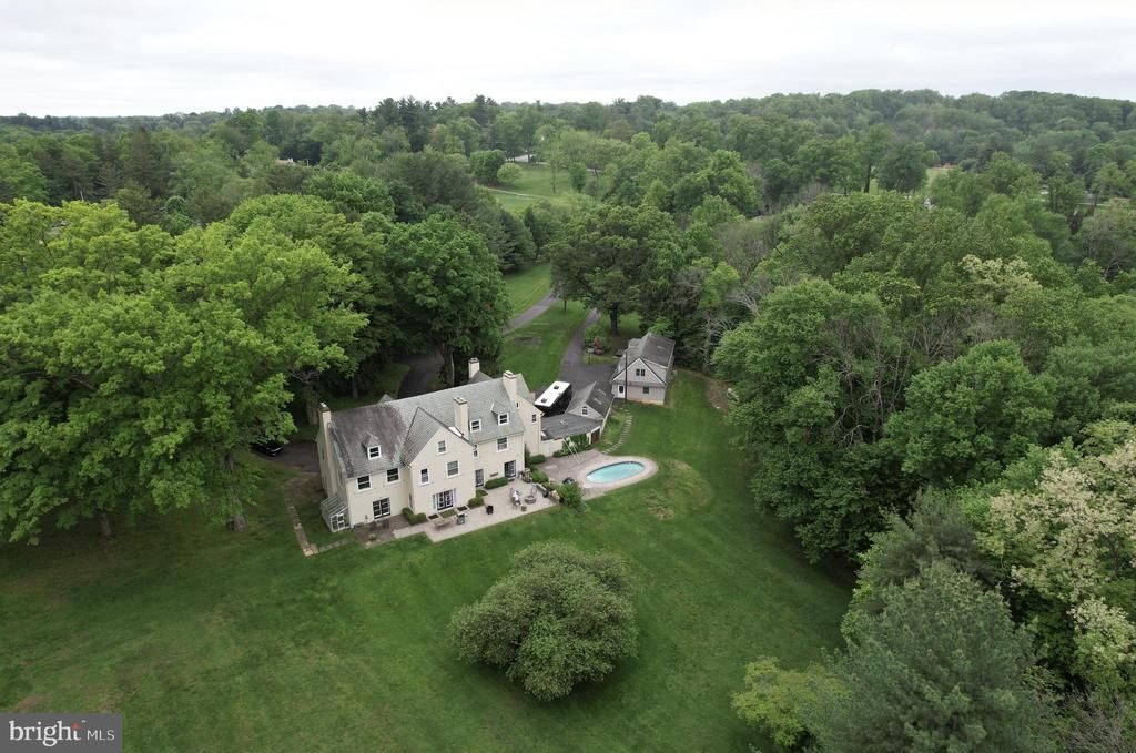 846 MAPLEWOOD ROAD , WAYNE, PA 19087