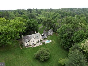 846 MAPLEWOOD ROAD, WAYNE, PA 19087