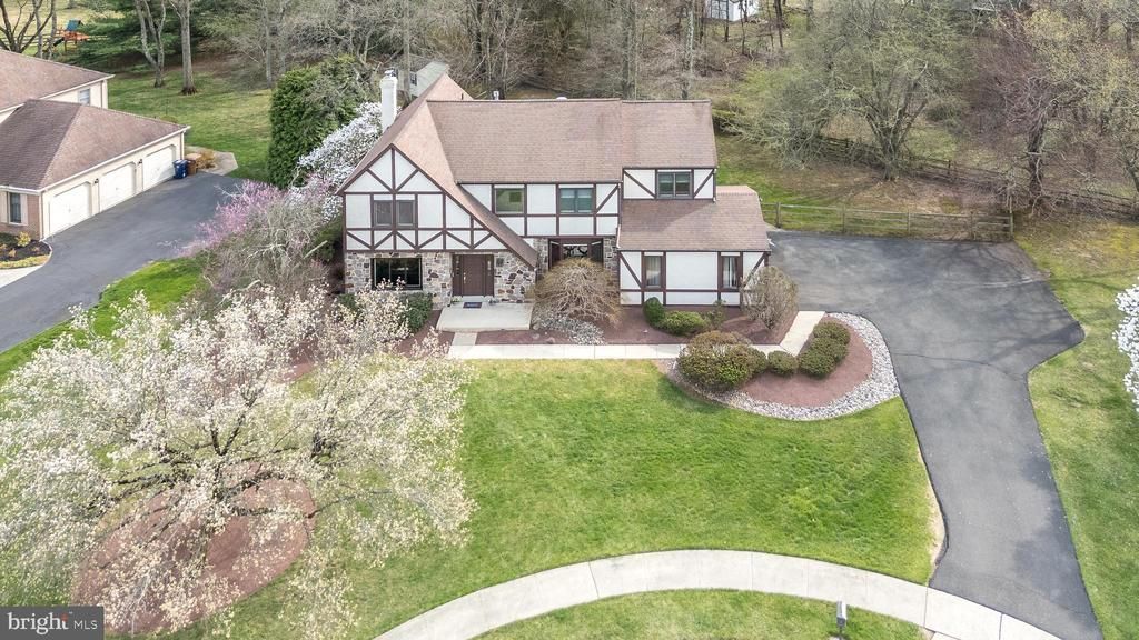 6 CHASE CIRCLE , FORT WASHINGTON, PA 19034