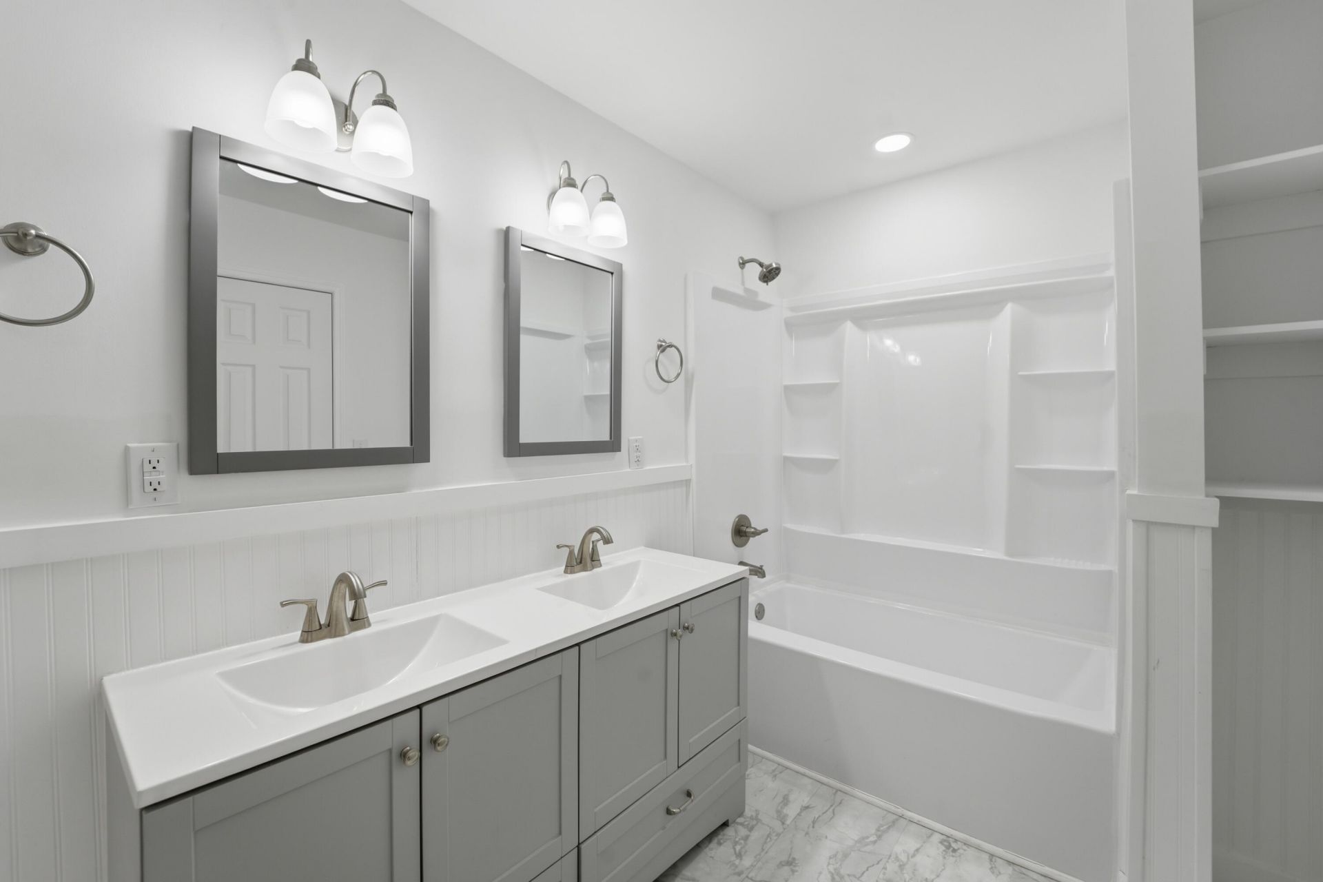 1749 Lady Ashley Street Photo 11