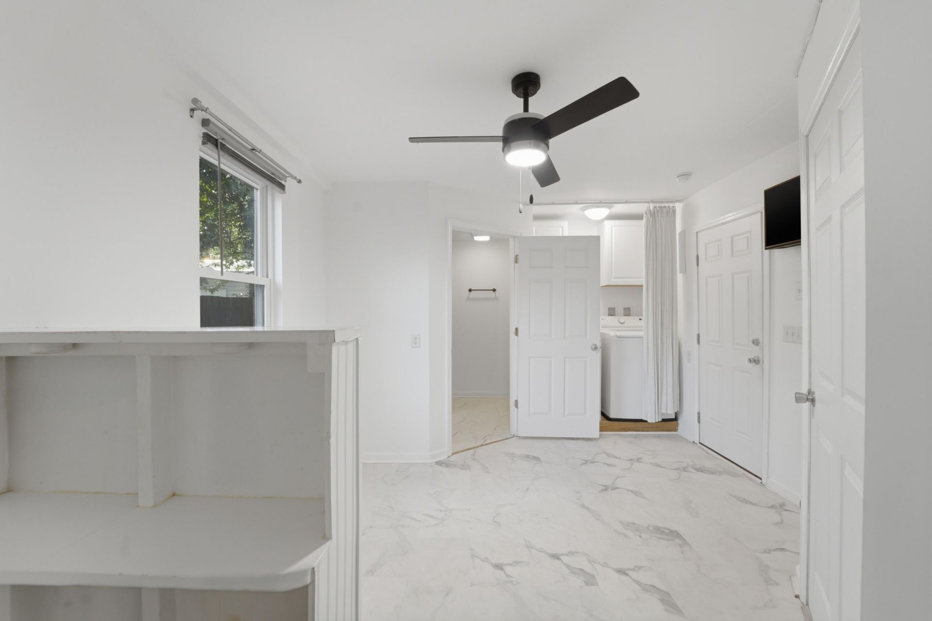 1749 Lady Ashley Street Photo 23